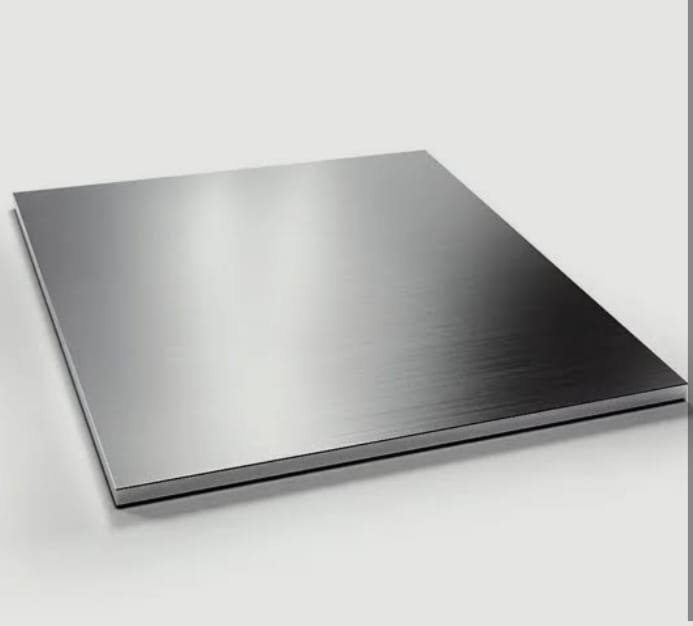 Lembaran plat aluminium polos dengan permukaan halus
